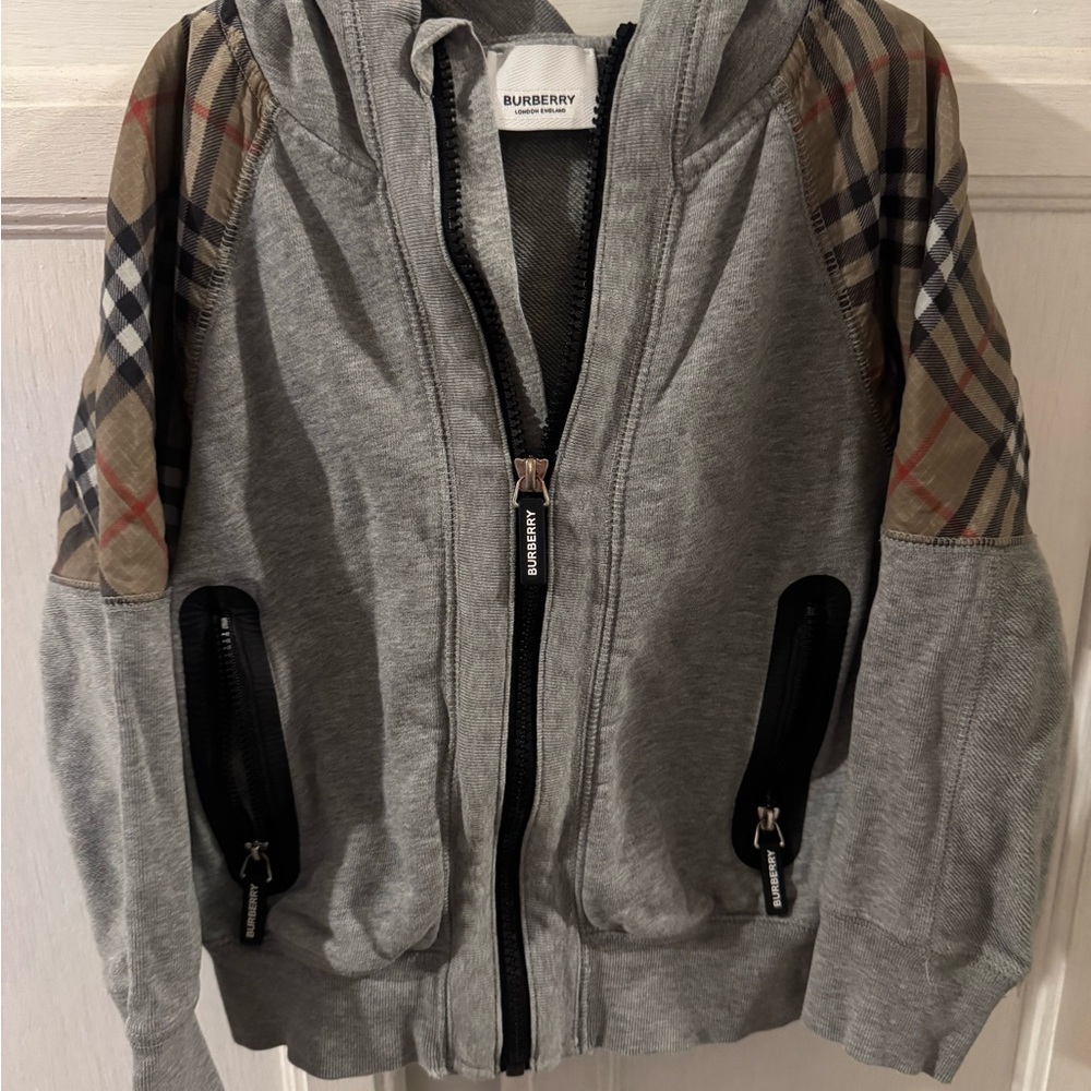 Burberry Kids Grey Zip-Up Hoodie with Iconic Check Sleeves Size 6